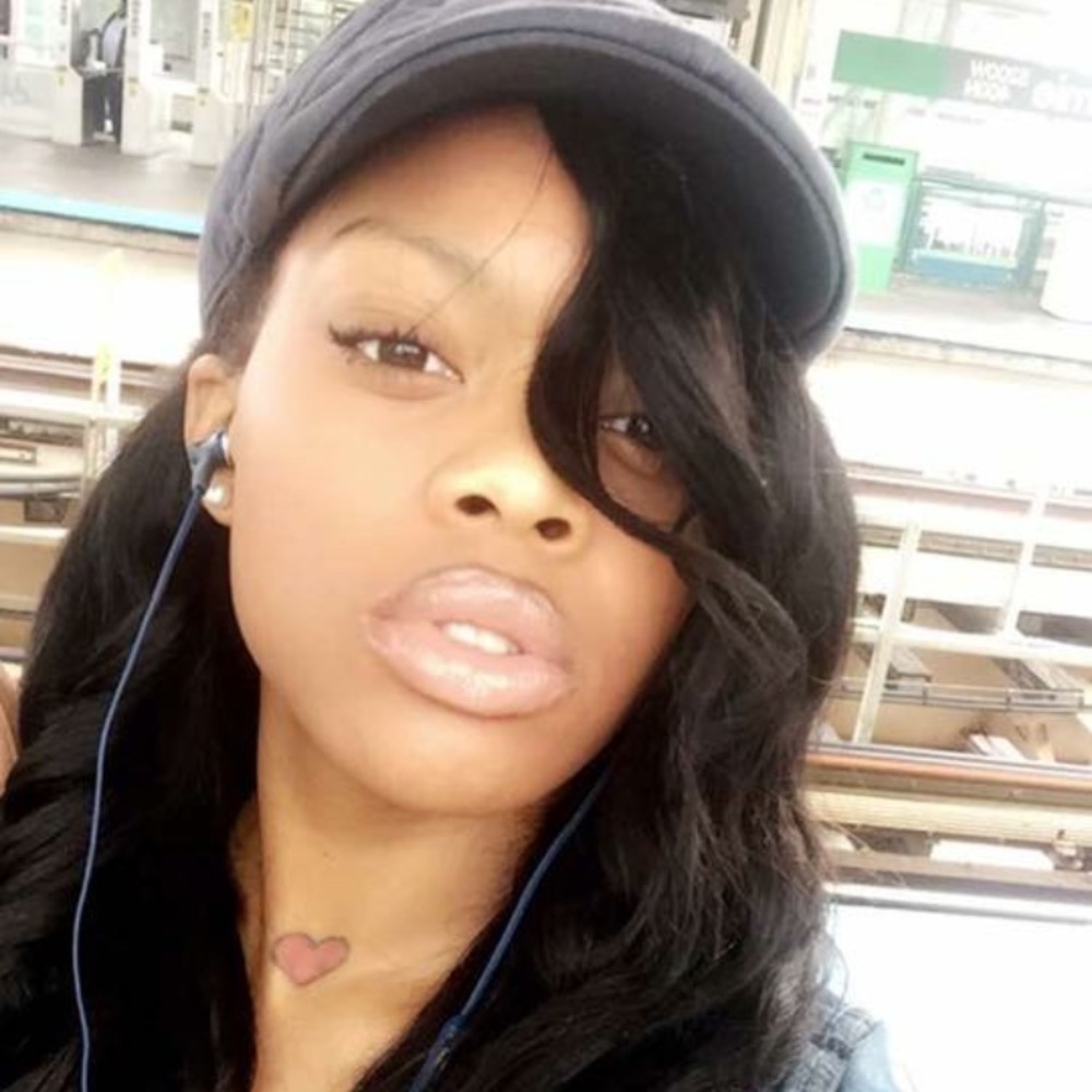 Meet your Posher, Lashawnda